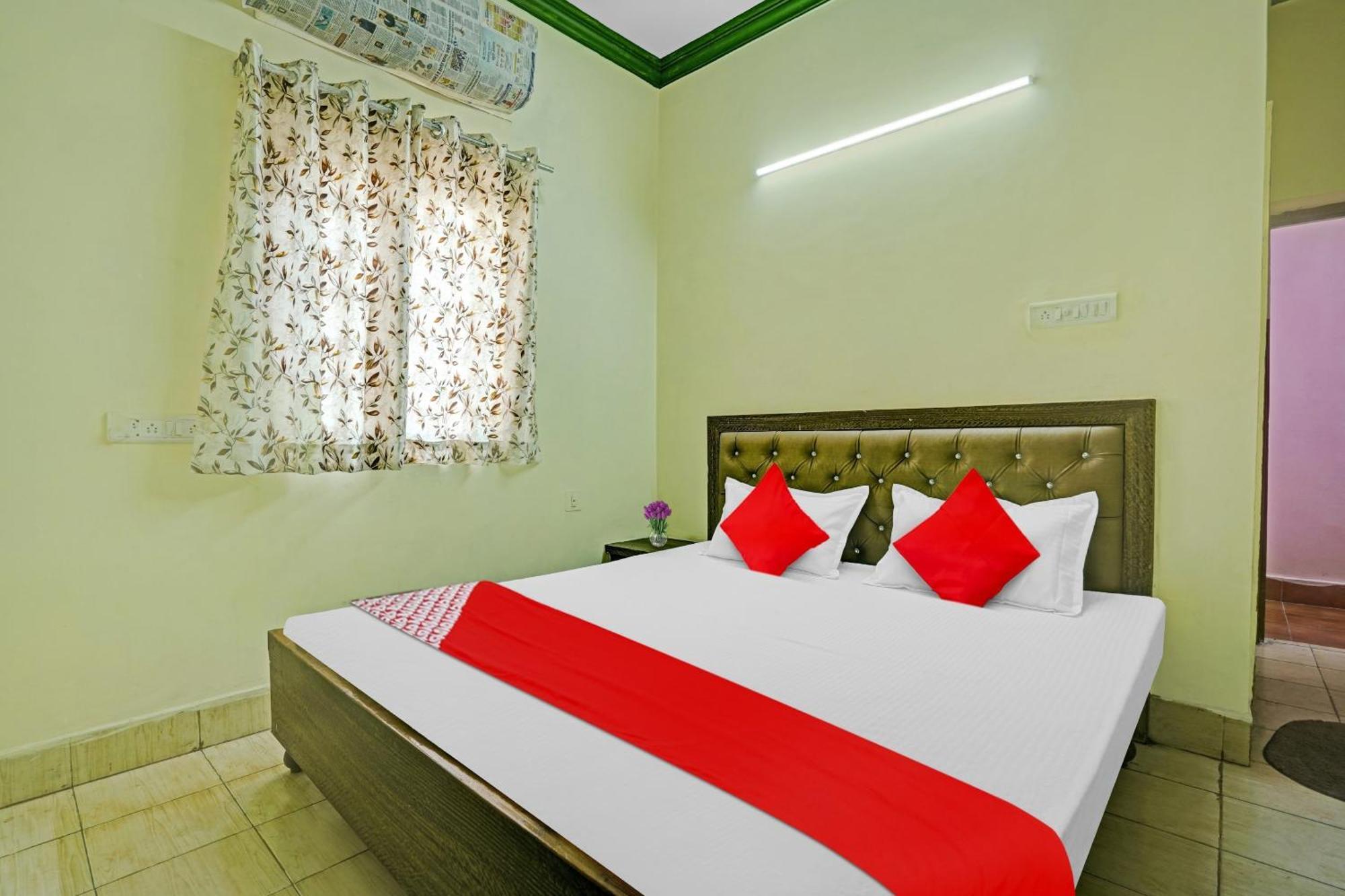 Hotel O B N Palace Rāipur Buitenkant foto